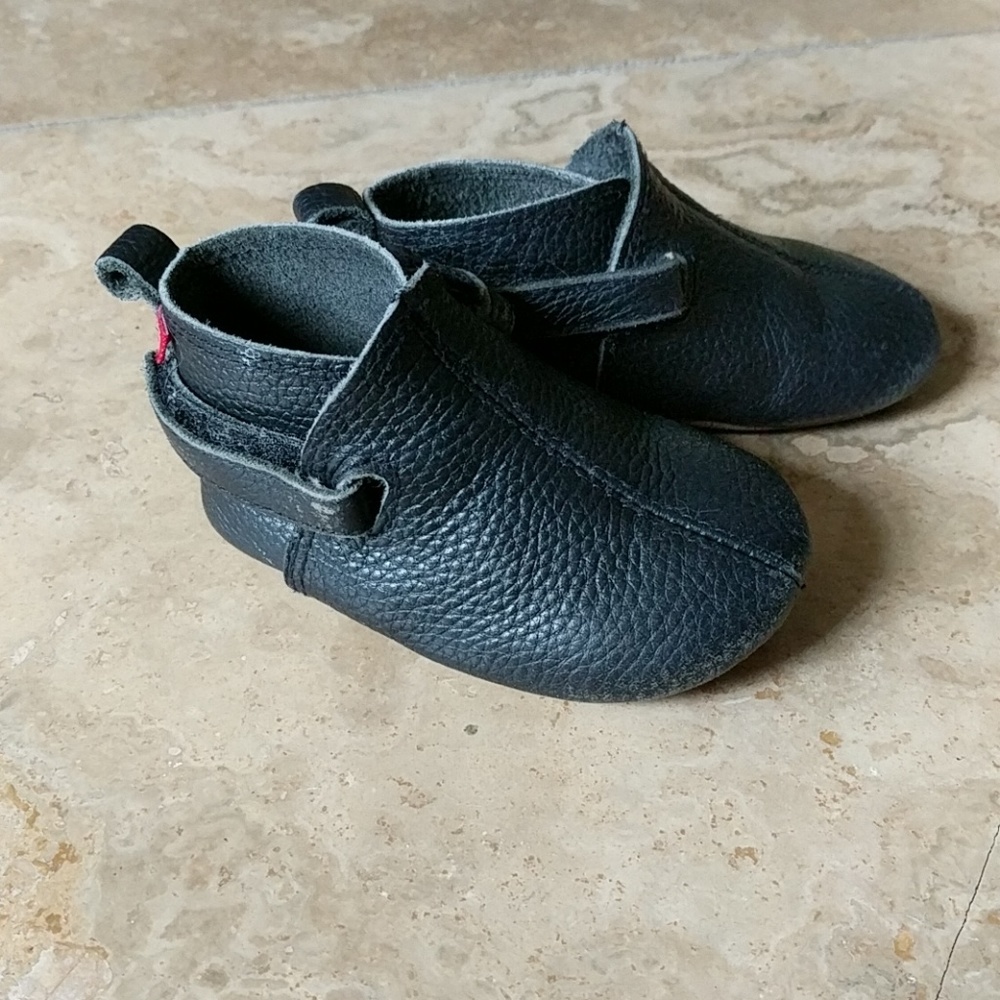 Black leather zutano shoes